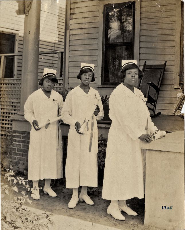1925 Brewster Nursing School Graduates